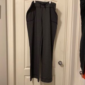 Grey Lululemon straight legged yoga pants